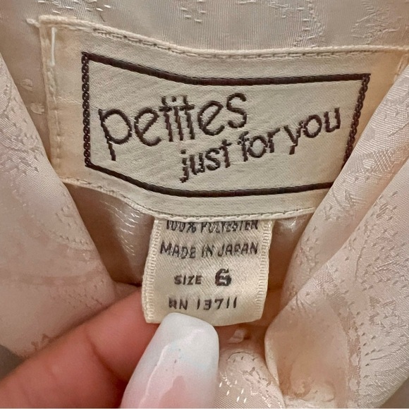 Vintage Cream Paisley Print Bow Neck Puff Ballon Sleeve Blouse SZ 6 - Picture 5 of 6